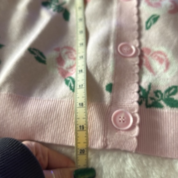 NWT Willlow & Wind Pink valentine’s Day Rose Cardigan - Picture 8 of 8